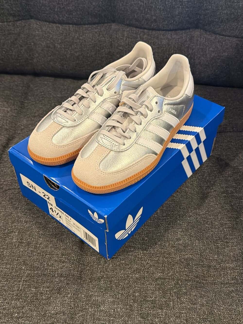 4.5Y / 5.5W - Adidas Samba OG Metallic Silver White Gum Sneakers